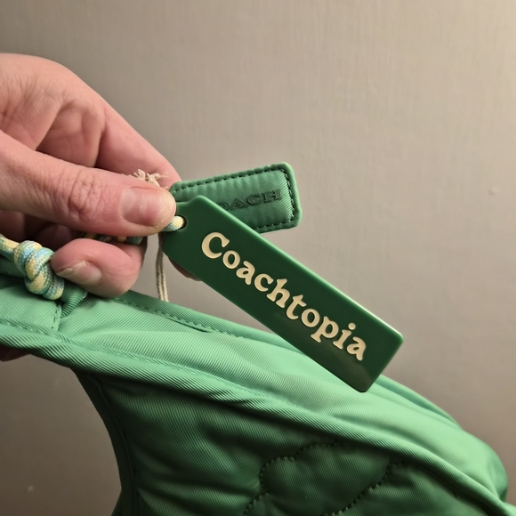 COACHTOPIA Puff Ergo Hobo - Picture 5 of 6